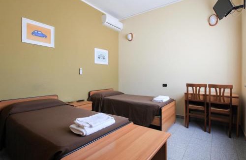 Castello d'Agogna Hotel | Locanda La Castellana