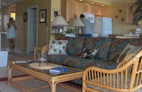 Kahana Condo | Located Directly on the Oceanfront with Spectacular Views
