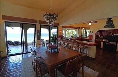 Rancho Cerro Colorado House | LOCATION! LOCATION! LOCATION! Ocean-front Villa