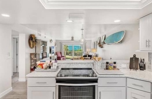 Port Canaveral Condo | ⛱️ Location! Location! Location! 🚀🌴👙🚢