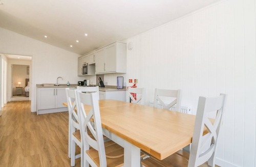 Errol Cottage | LODGE 15 - THE TUMMEL (FAMILY), family friendly in Errol