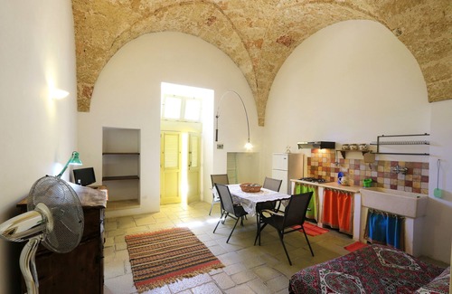Presicce Apartment | Lodge Levante 4p with kitchen, in Masseria with shared swimming pool in Salento