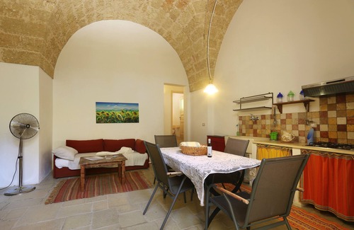 Presicce Apartment | Lodge Ponente 4/5p with kitchen, in Masseria with shared swimming pool in Salento