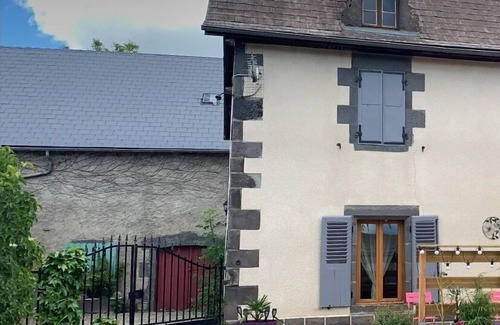 Saint-Jacques-d'Ambur Cottage | lodging of the three shepherdesses in saint jacques d'ambur