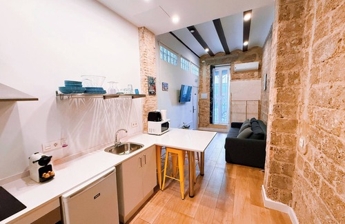 Montolivet Apartment | Loft 1 independent with shared pool in downtown Valencia