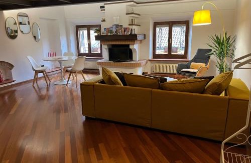 Old Town Apartment | Loft Albinelli Wi-Fi e parcheggio gratis in centro