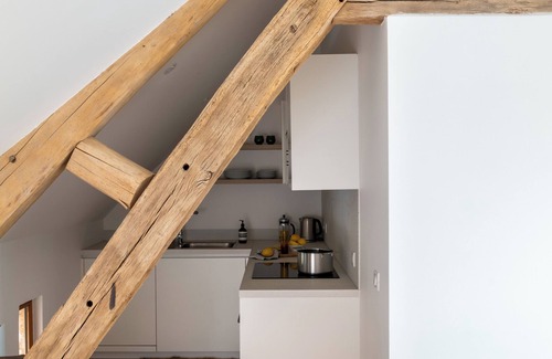 Noisy-sur-Ecole House | Loft apartment with garden, 10-min walk to forest
