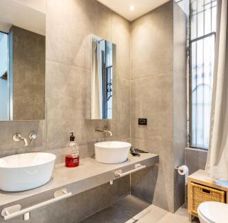 Central Station Apartment | Loft Design Milano Center Porta venezia Shopping Area