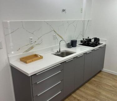 Centro Apartment | Loft no Centro Completo com Box