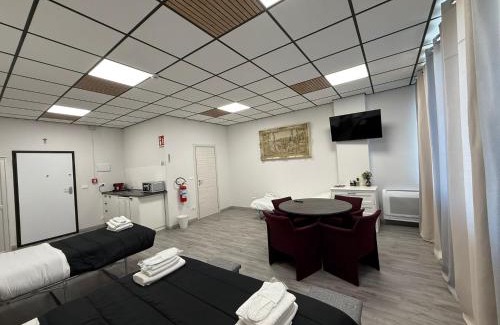 Centergross Apartment | Loft Office