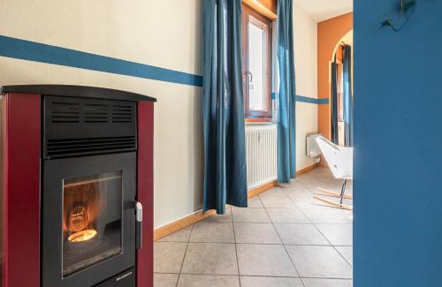 Madonna di Tirano Apartment | LOFT TIRANO 3min walk to BerninaExpress