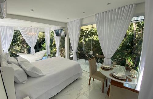 Mairinque Cabin | Loft Vidro Vitoriano em Condomínio Rota do Vinho São Roque