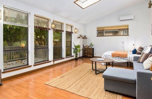 Richmond Highlands Apartment | Loftium | Hidden Shoreline Gem Studio Near Richmond Beach!