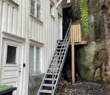 Arendal Apartment | Loftsleilighet i Arendal sentrum med parkering