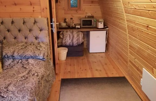 Smithstown Other | Log cabin