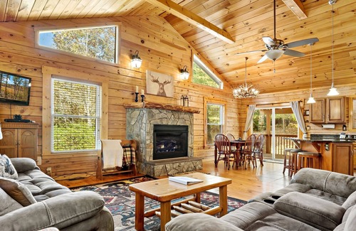 Mill Spring Cabin | Log Cabin Near Lake Lure, Chimney Rock, and Asheville!