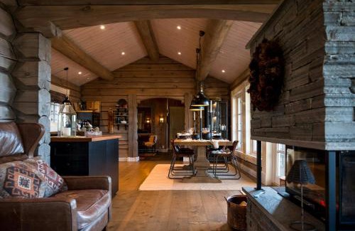 Gala House | Log Cabin With Views Of Jotunheimen Mountains