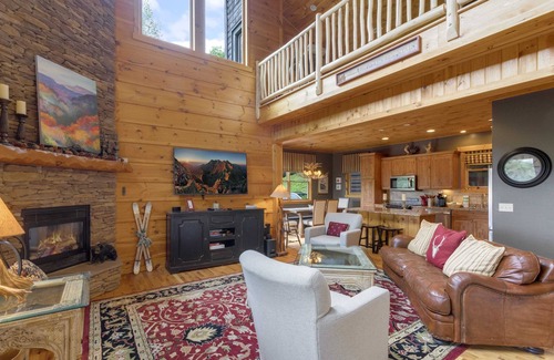 Seven Devils Cabin | Log Home Near Skiing, Trails, & More