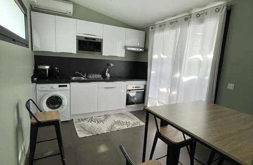 Saint-Leu Apartment | Logement Indépendant à 5mn des Plages ,commerces et Attractions Touristiques