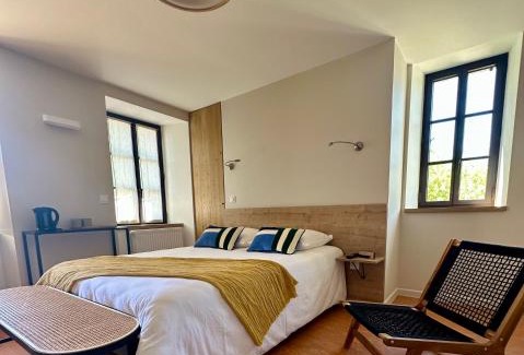 Sainte-Genevieve-sur-Argence Hotel | Logis hôtel restaurant l'Argence