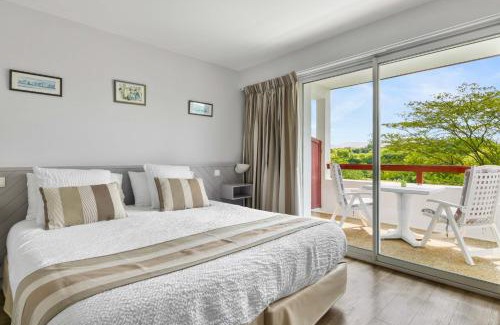 Sare Hotel | Logis Hôtel Baratxartea