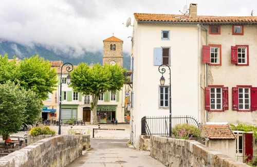 Quillan Hotel | Logis Hôtel Cartier