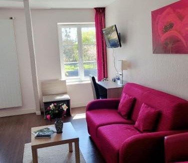 Domfront en Poiraie Hotel | Logis Hôtel De France- Restaurant GRILL