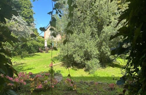 Quettehou Hotel | Logis Hôtel La Demeure du Perron