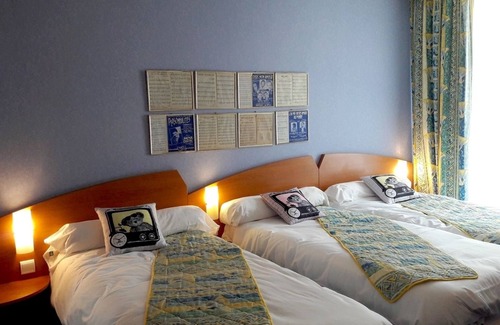 Riom-es-Montagnes Hotel | Logis Hôtel le Saint-Georges