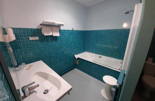 Vivy Hotel | Logis Hôtel Saint Paul