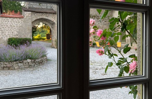 La Villetelle House | Logis Indépendant Dans une Enceinte Médiévale