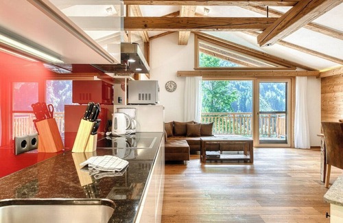 Buerserberg Apartment | Loisch - Dahoam with sauna and balcony