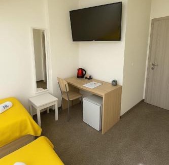 Velika Gorica Hotel | London Rooms Zagreb Airport