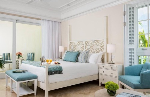 Long Bay Hotel | Long Bay Beach Stay | Resort w/Private Beach Access | Multiple Pools