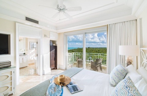 Long Bay Hotel | Long Bay Beach Stay | Resort w/Private Beach Access | Multiple Pools