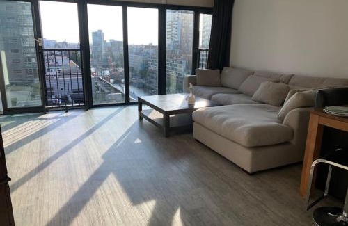 Stadsdriehoek Apartment | Long Term Rental - Beautiful Apt City center Free Parking
