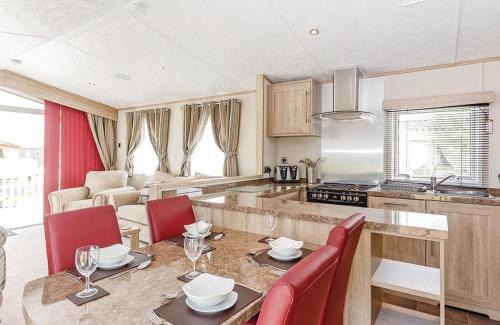 Looe Resort | Looe Coastal Retreat