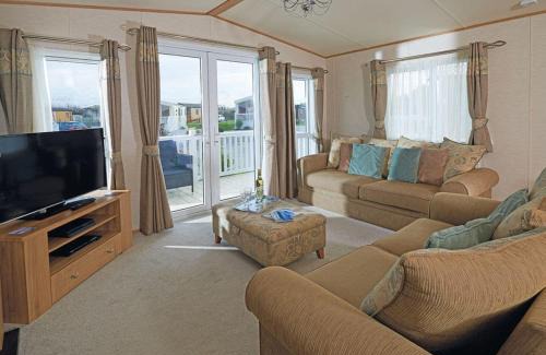 Looe Resort | Looe Coastal Retreat