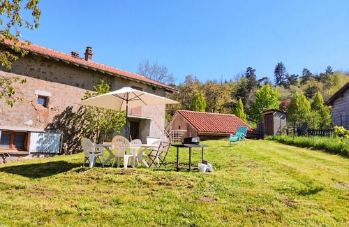 Verrieres-en-Forez House | Look forward to this charming vacation home with mountain character in a quiet location.