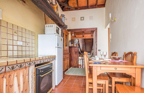 Valle de Guerra Apartment | Look forward to a wonderful vacation in this cozy vacation apartment.