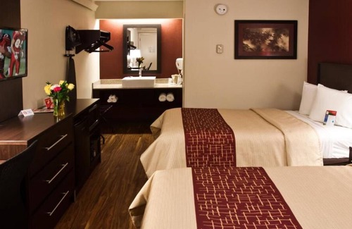 Dublin House | Look No Further! Pet-Friendly Property, Close to The Dublin Link