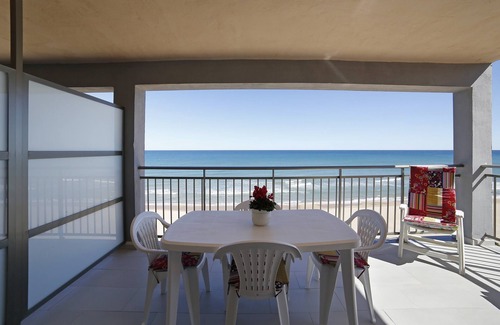 Plaza De La Costera Apartment | LOOKING AT SEA 1 - FIRST LINE OF BEACH