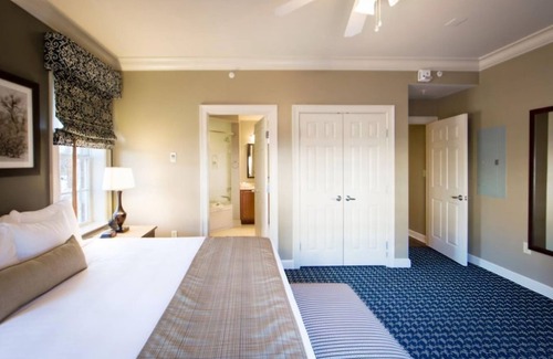Williamsburg Resort | Looking for a quiet, relaxing place to get away? This is the place for you!