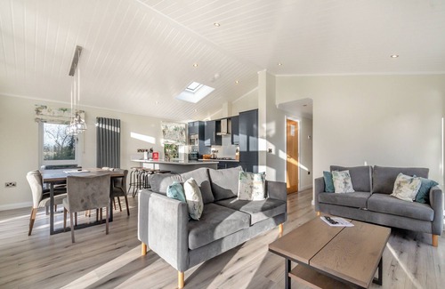 Great Coxwell Ski Chalet | Looking for a relaxing escape where your pet is just as welcome as you are.