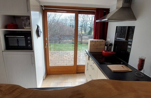 Saint-Priest-des-Champs Ski Chalet | Looking for peace and nature? Come and recharge your batteries in Jeanne's Cabane