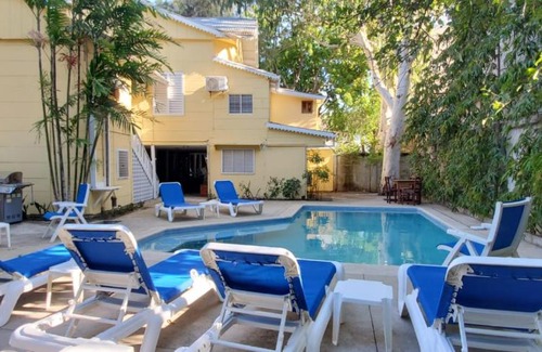 San Juan del Sur Hotel | Looking Good Surf House San Juan del Sur