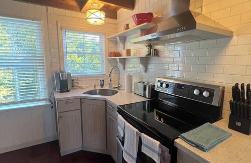 Alton Bay Cottage | Loon Cove Alton Bay Lake House
