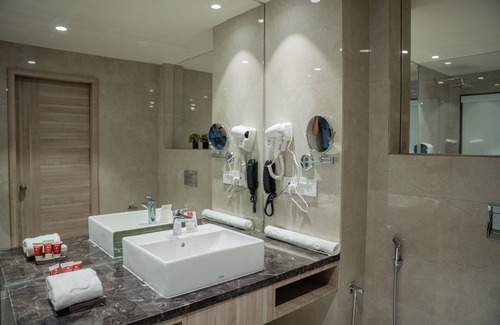 Rajkot Hotel | Lords Inn Rajkot