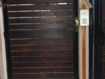 El Hoyo Apartment | Los Jazmines