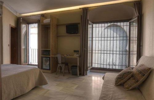 La Catedral Hotel | Los Patios